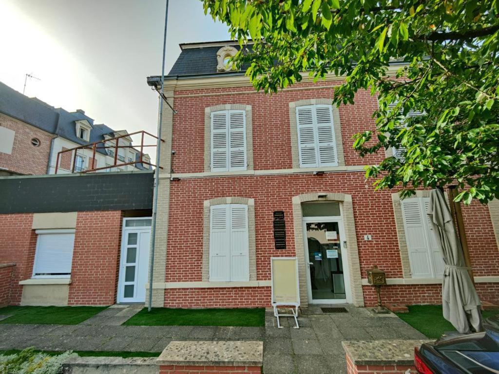 Appartement en résidence Gisors Esterno foto